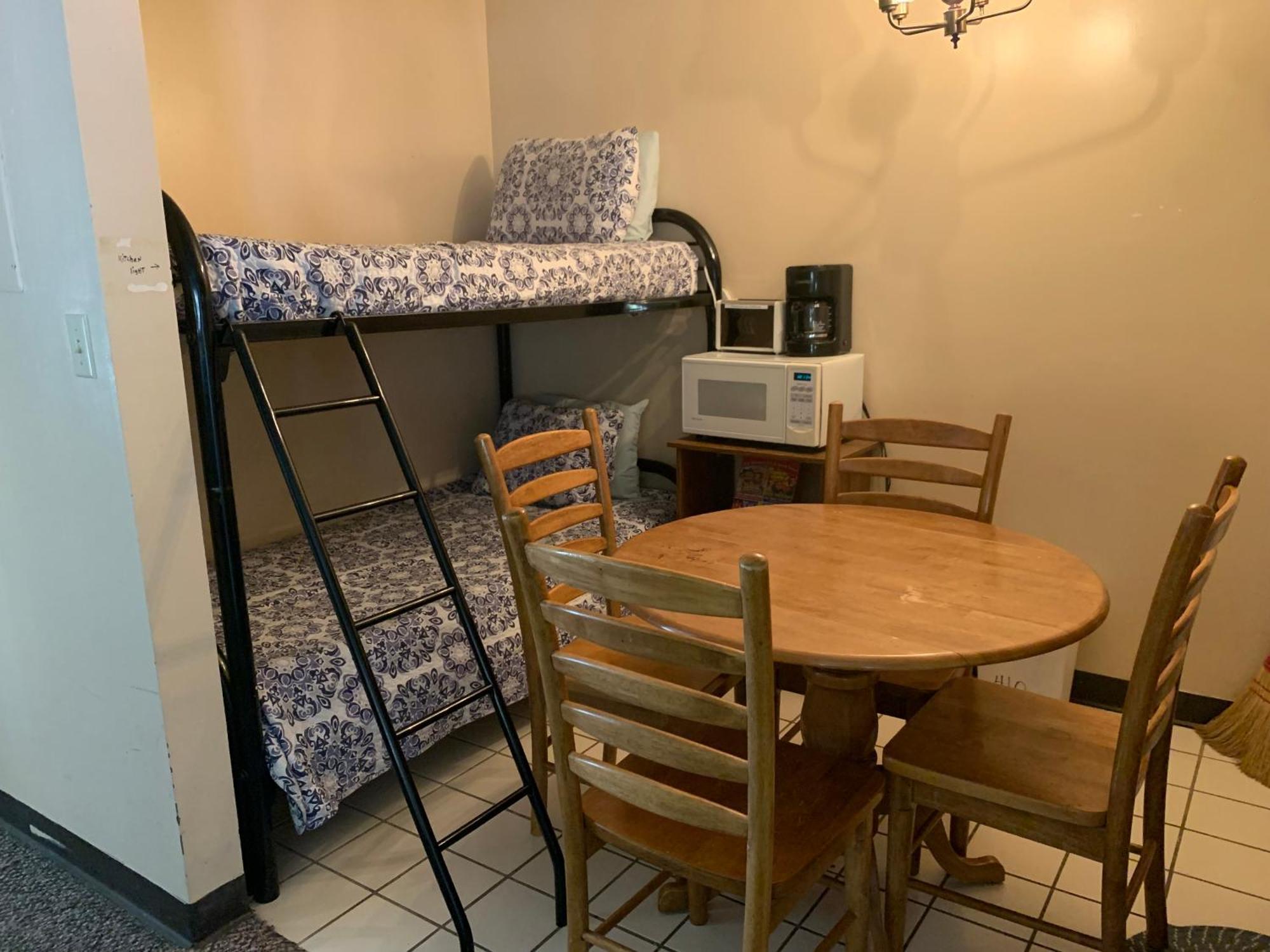 Oak Square Rentals Gatlinburg Habitación foto